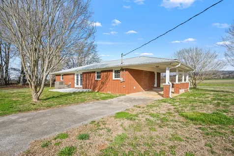 456 Whites Gap Road Huntland TN 37345