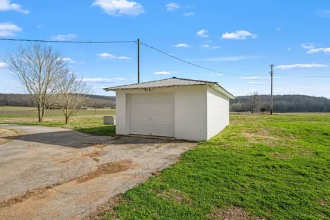 456 Whites Gap Road Huntland TN 37345