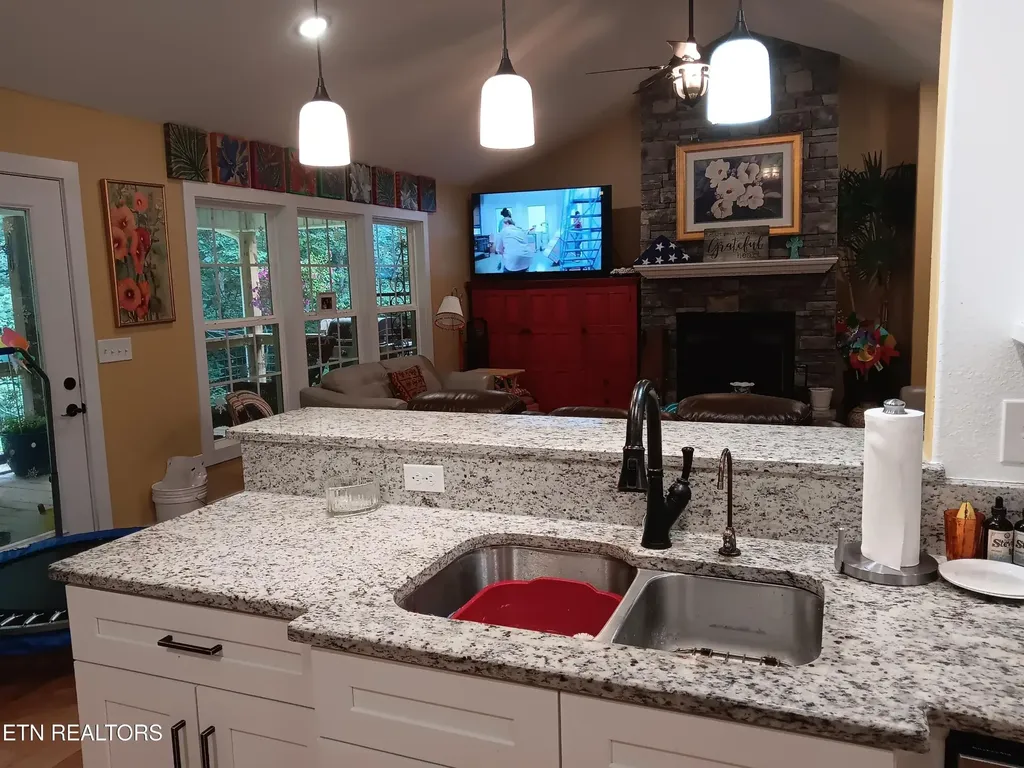 1063 Circle Drive Jamestown TN 38556