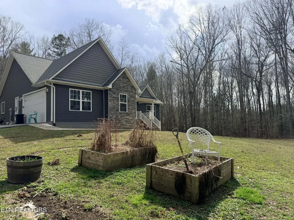 1063 Circle Drive Jamestown TN 38556