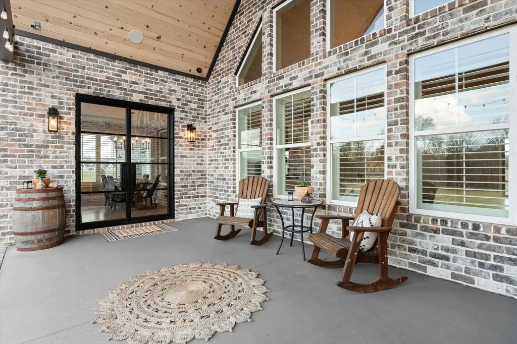 3340 Midland Acres Drive Bell Buckle TN 37020
