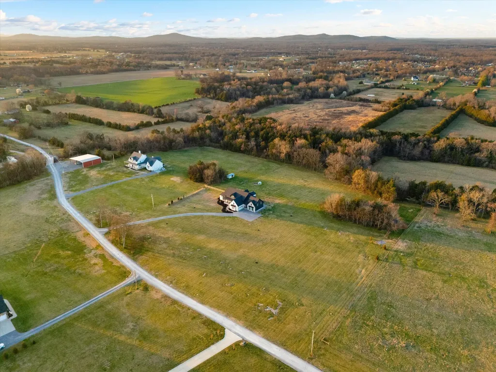 3340 Midland Acres Drive Bell Buckle TN 37020