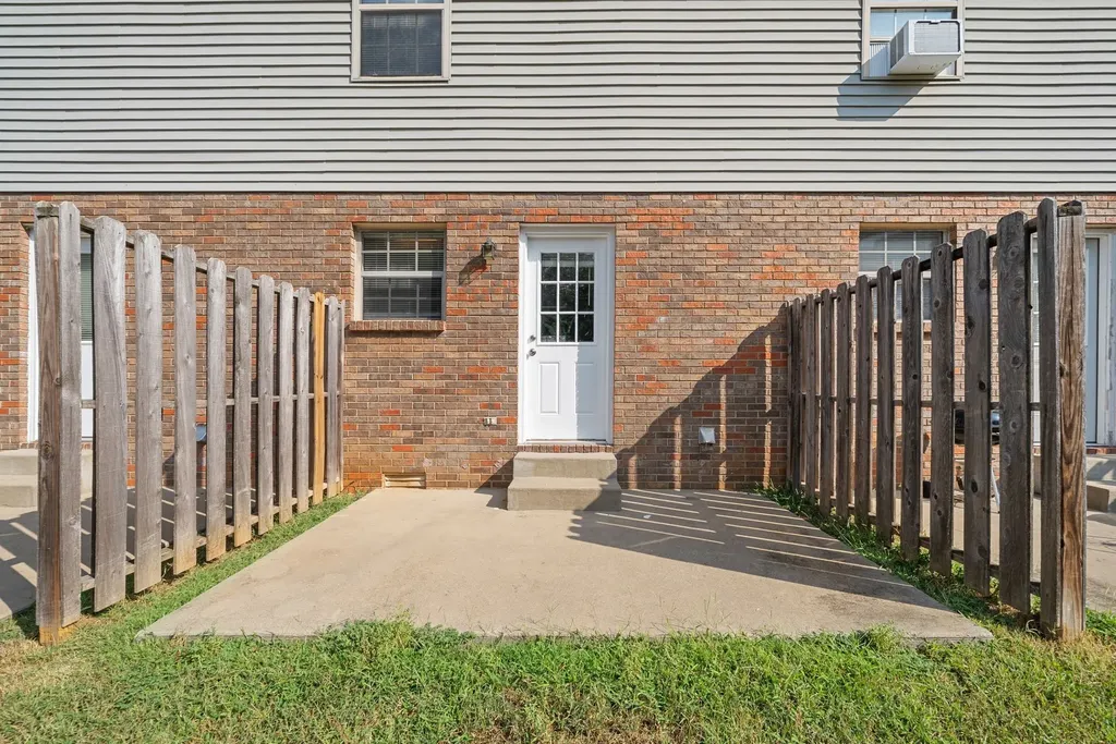 260 Winters Court Clarksville TN 37043