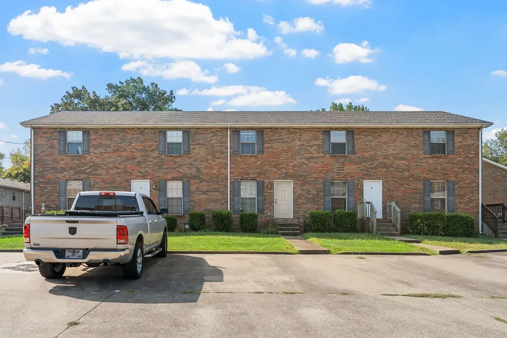260 Winters Court Clarksville TN 37043