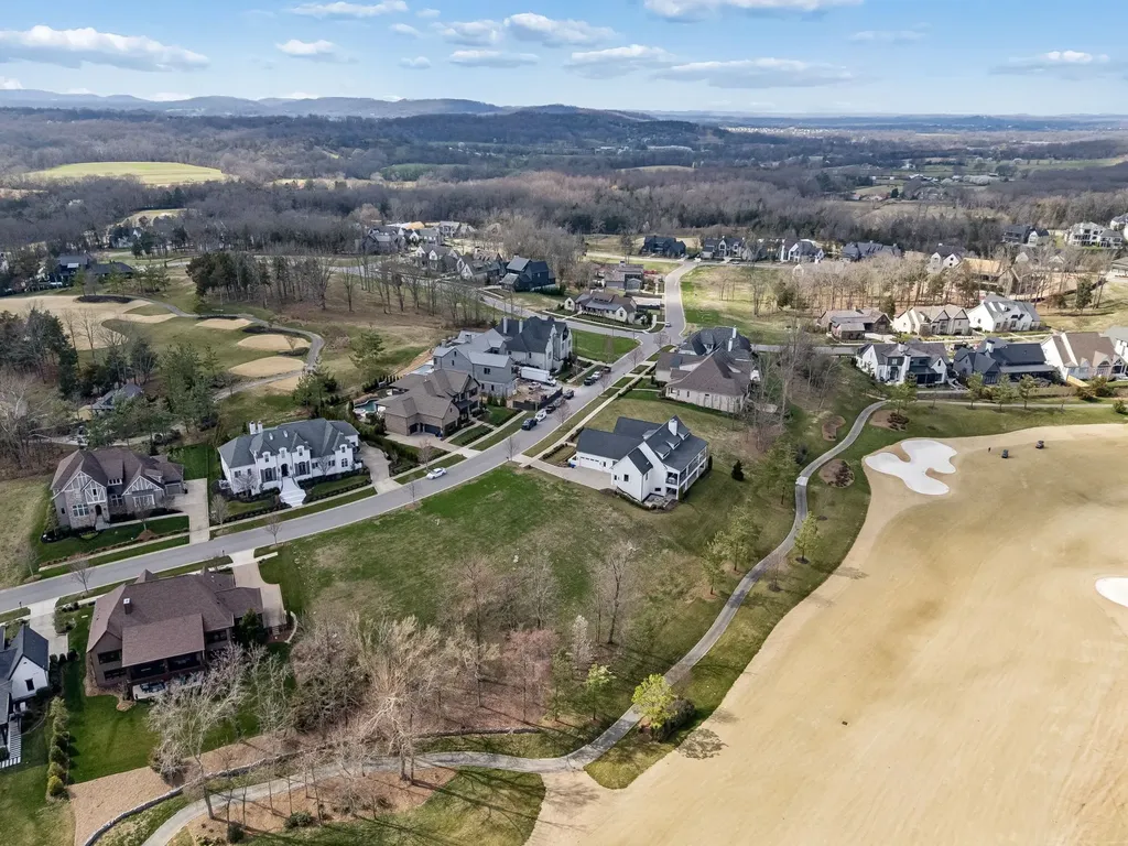 7085 Lanceleaf Drive College Grove TN 37046