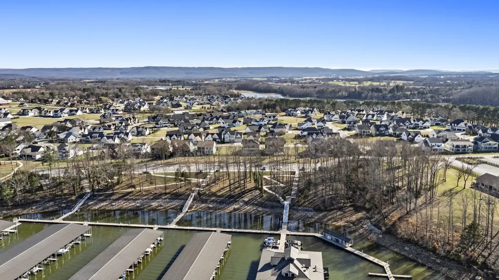 53 River Watch Way Winchester TN 37398