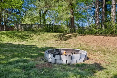 1502 Pinetree Road Clarksville TN 37042