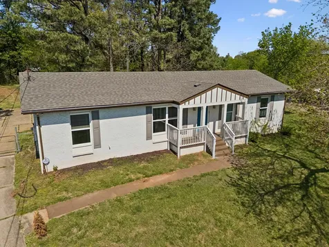 1502 Pinetree Road Clarksville TN 37042