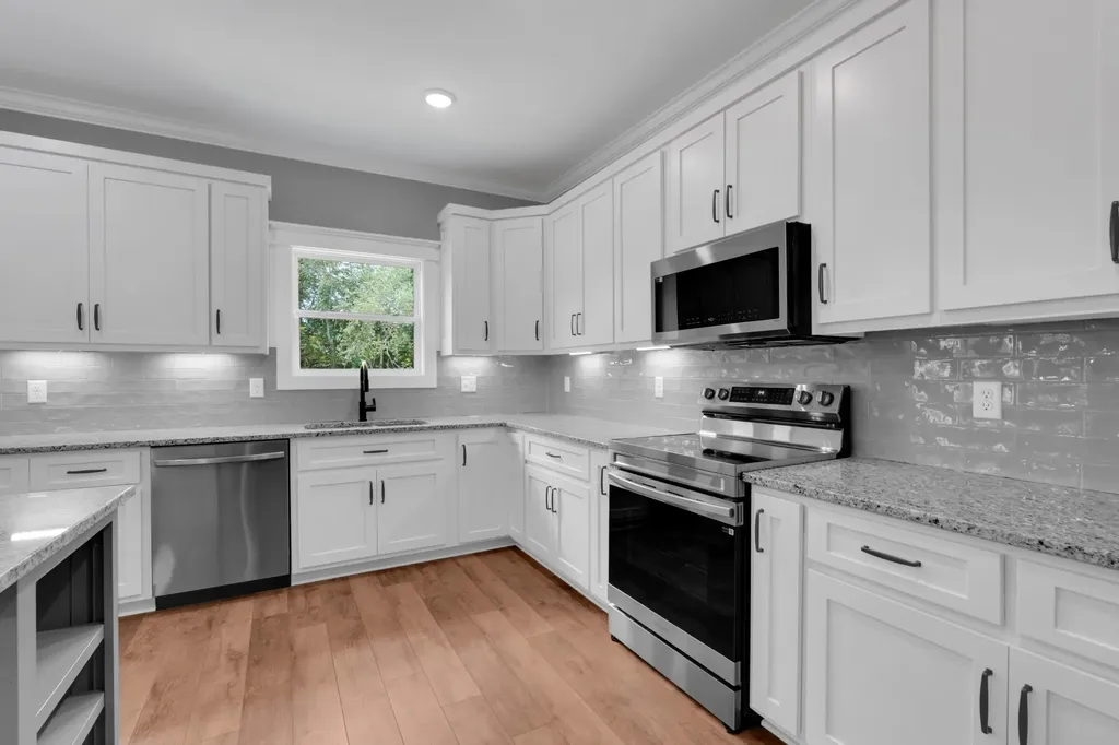 112 Pine Bluff Court Winchester TN 37398