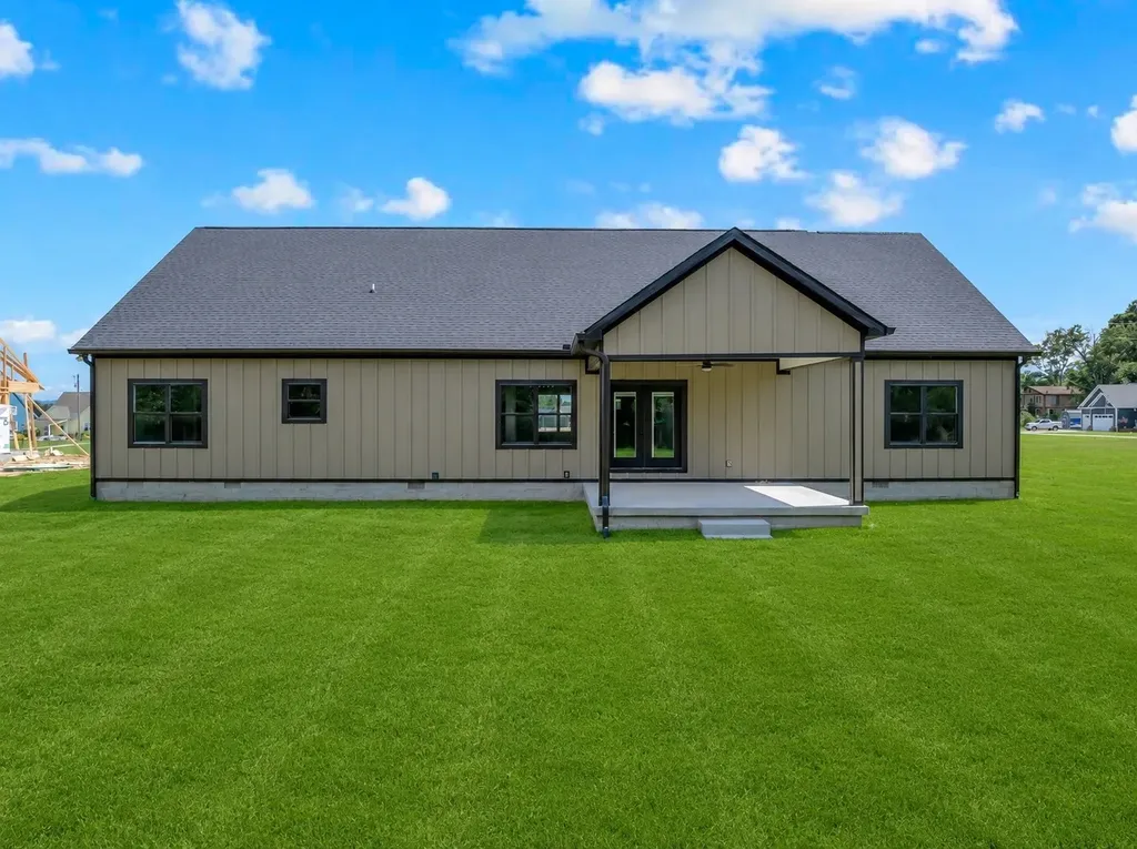112 Pine Bluff Court Winchester TN 37398