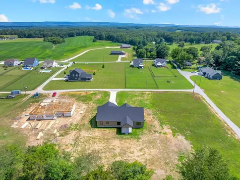 112 Pine Bluff Court Winchester TN 37398