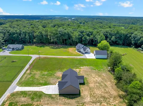 112 Pine Bluff Court Winchester TN 37398