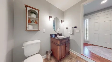 8207 Sawyer Brown Road Nashville TN 37221