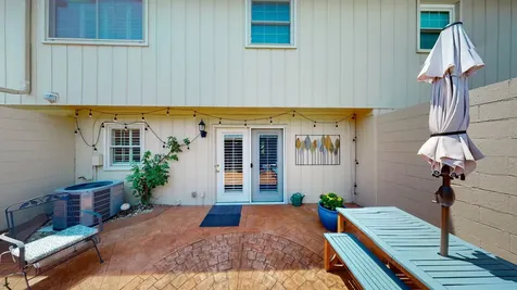 8207 Sawyer Brown Road Nashville TN 37221