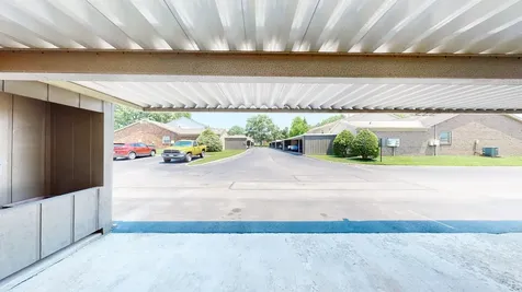 8207 Sawyer Brown Road Nashville TN 37221