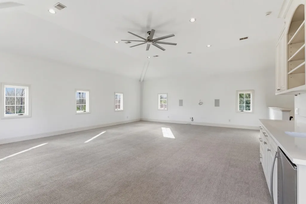4301 Esteswood Drive Nashville TN 37215