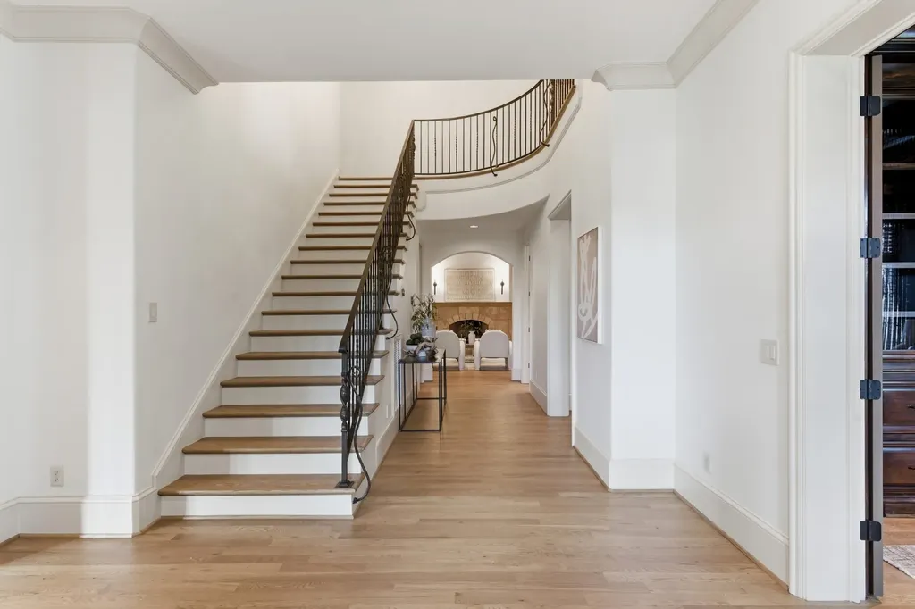 4301 Esteswood Drive Nashville TN 37215