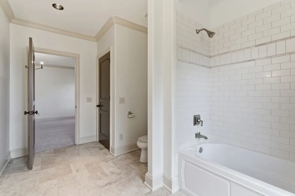 4301 Esteswood Drive Nashville TN 37215
