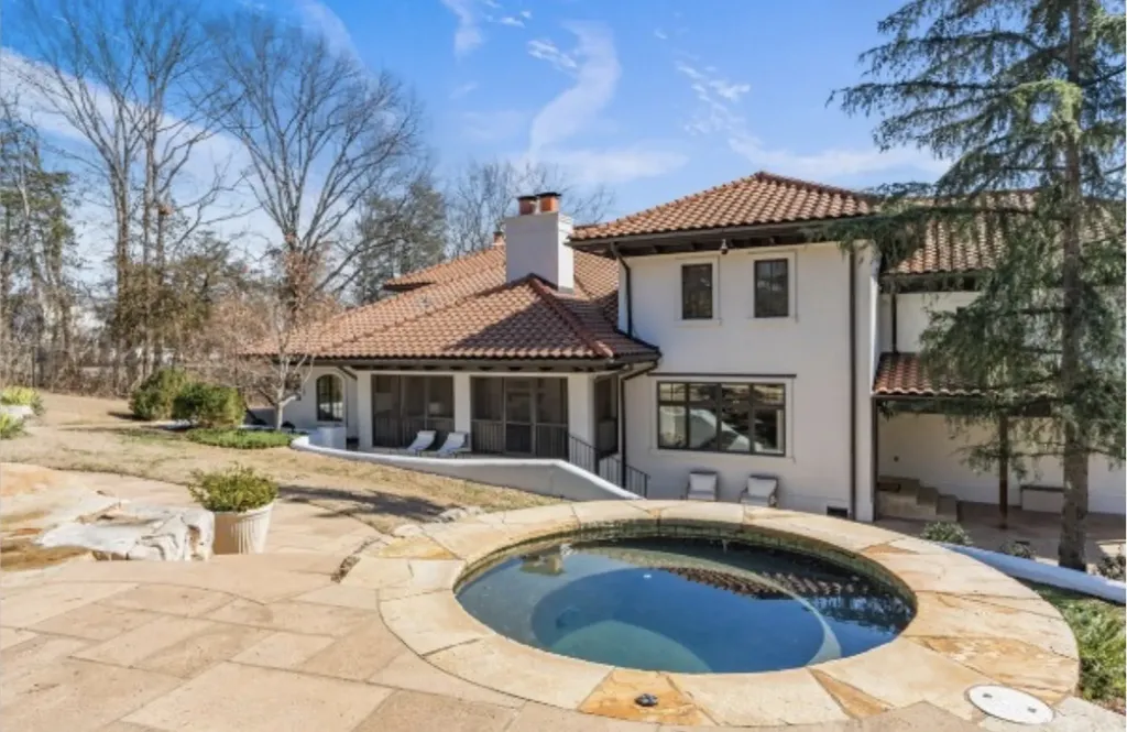 4301 Esteswood Drive Nashville TN 37215
