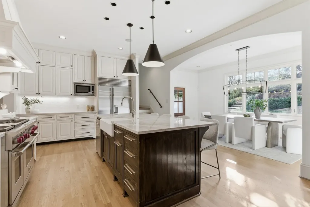 4301 Esteswood Drive Nashville TN 37215