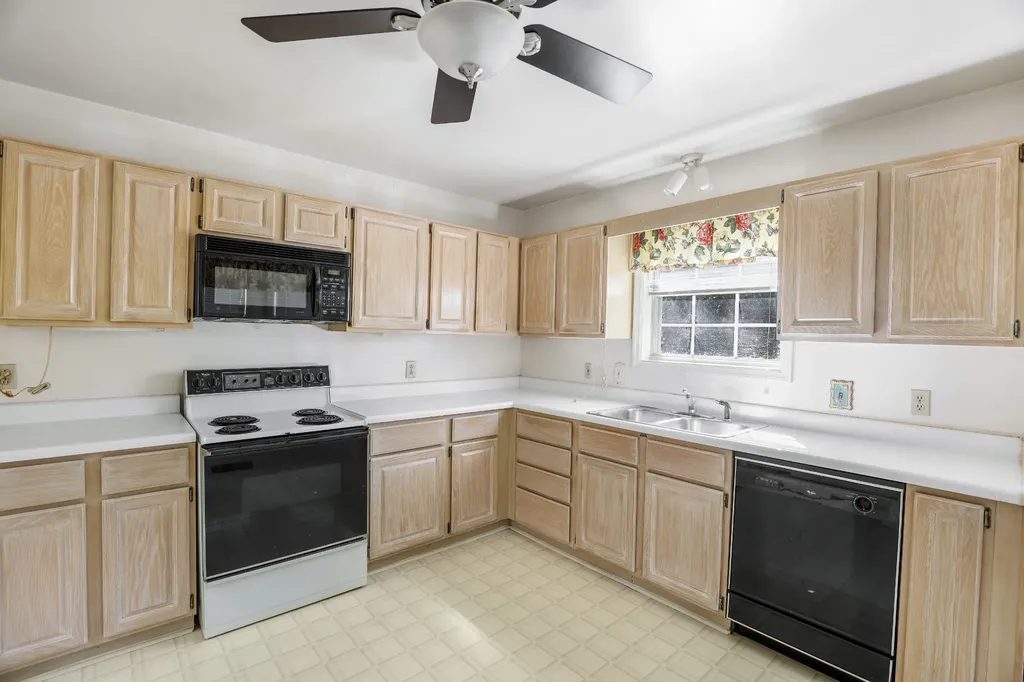 308 W Lincoln Park Madison TN 37115