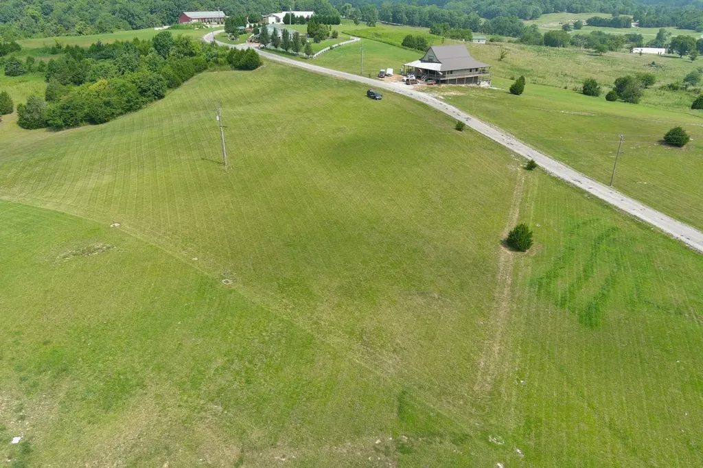 6 Dimple Crest Drive Liberty TN 37095