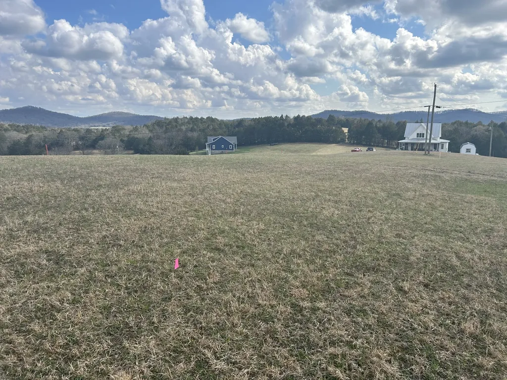 6 Dimple Crest Drive Liberty TN 37095
