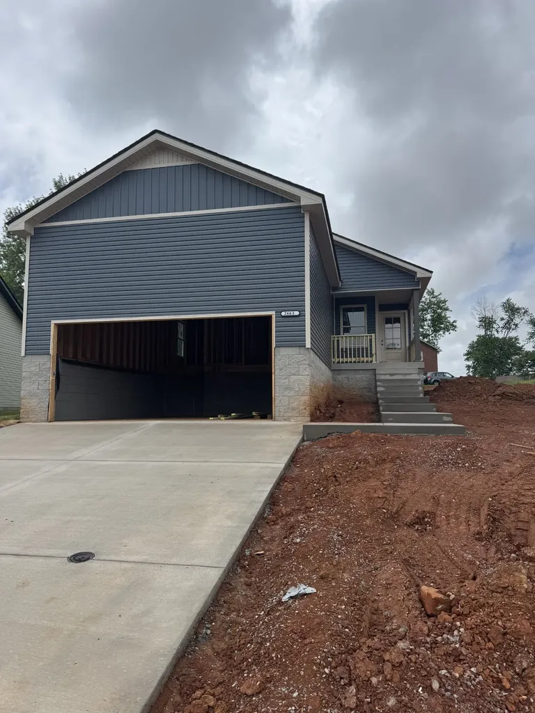 2663 Scott Drive Clarksville TN 37042