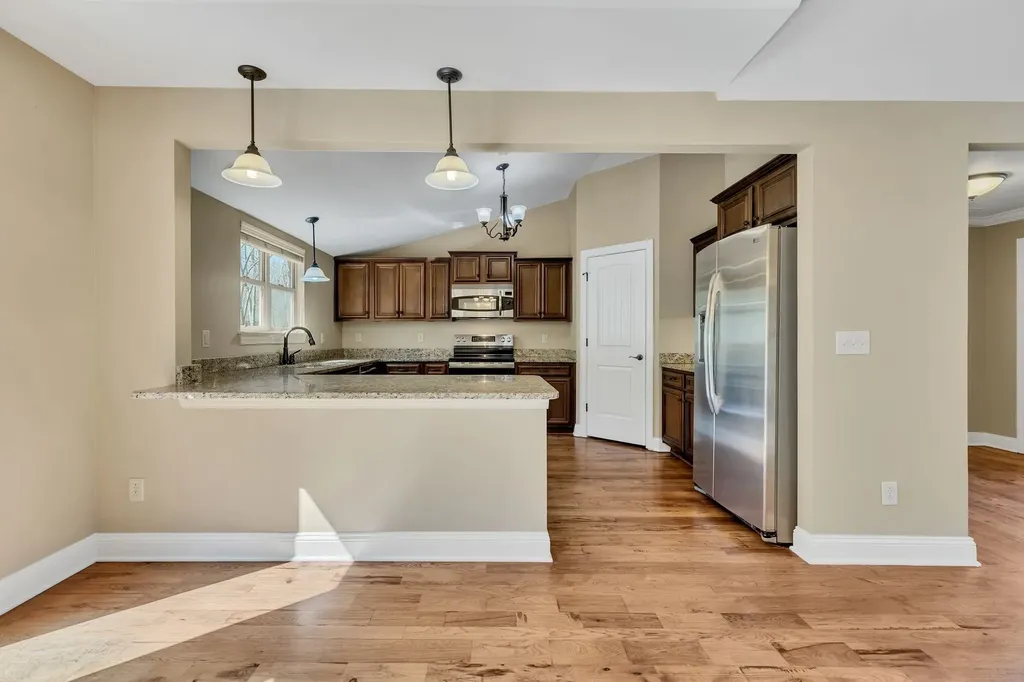 2002 Sunny Side Drive Brentwood TN 37027