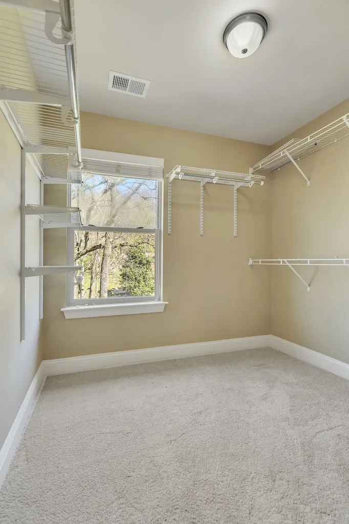 2002 Sunny Side Drive Brentwood TN 37027