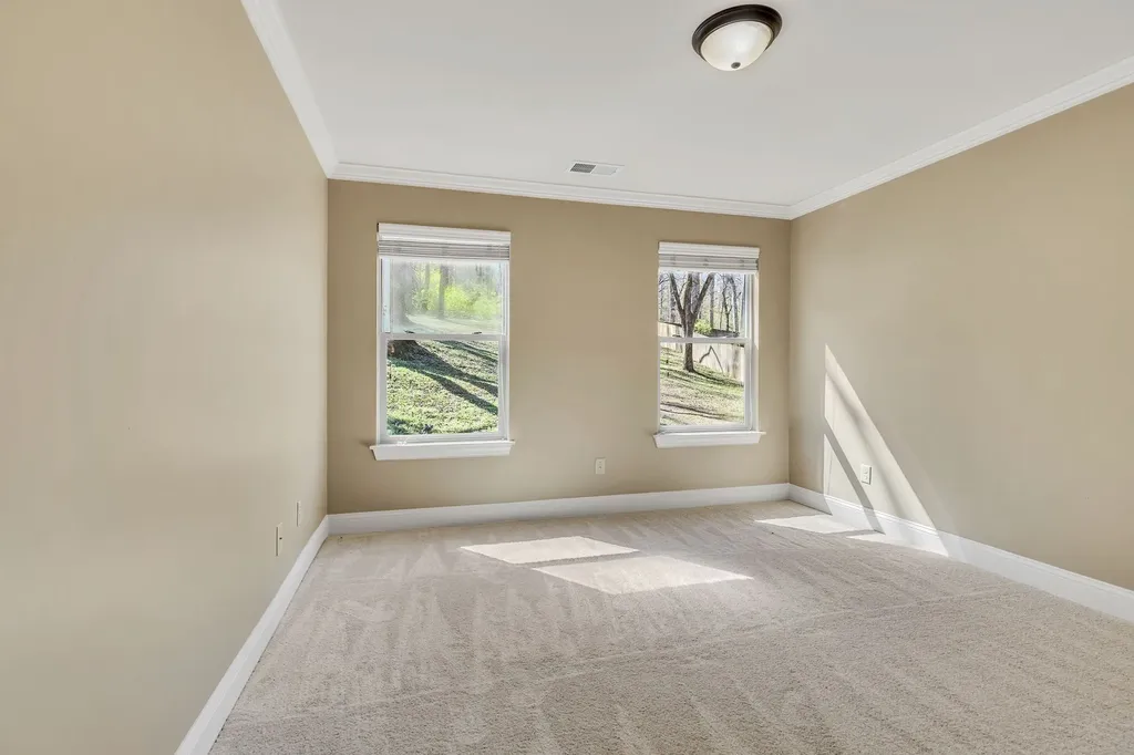 2002 Sunny Side Drive Brentwood TN 37027