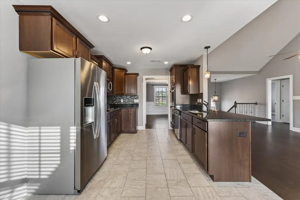 161 Roanoke Station Circle Clarksville TN 37043