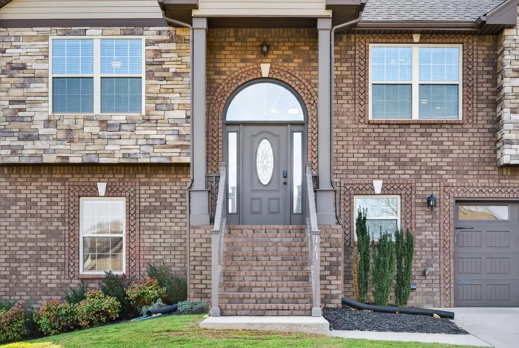 161 Roanoke Station Circle Clarksville TN 37043