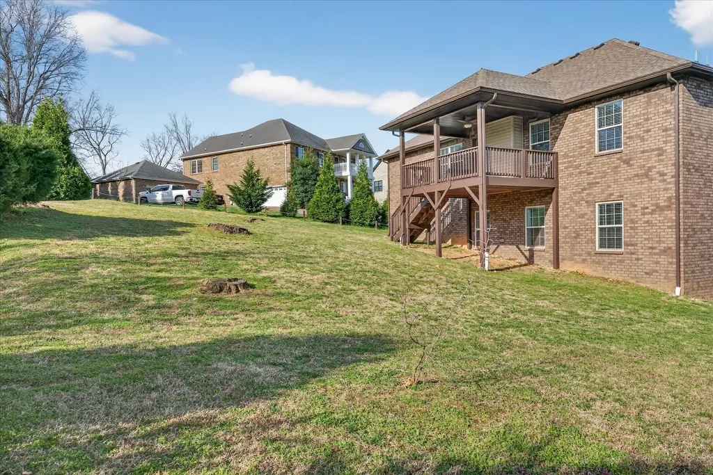161 Roanoke Station Circle Clarksville TN 37043