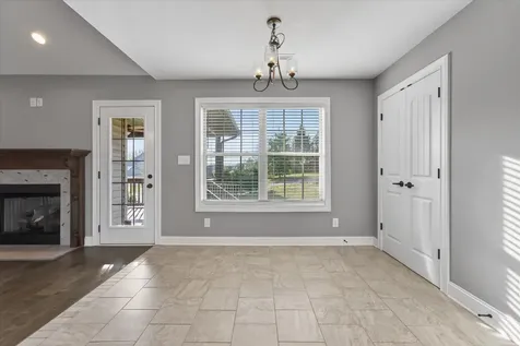 161 Roanoke Station Circle Clarksville TN 37043