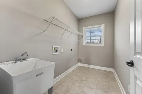 161 Roanoke Station Circle Clarksville TN 37043