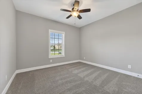 161 Roanoke Station Circle Clarksville TN 37043