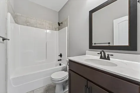 161 Roanoke Station Circle Clarksville TN 37043