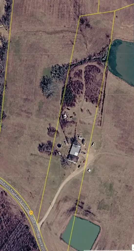 2906 Bybee Branch Road Mcminnville TN 37110