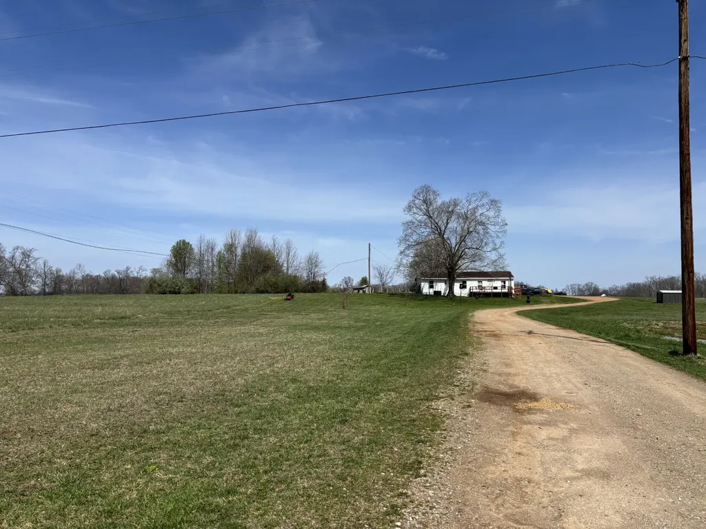 2906 Bybee Branch Road Mcminnville TN 37110