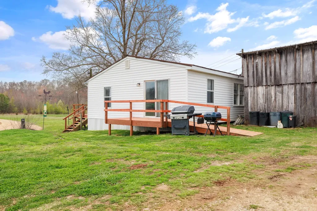 2906 Bybee Branch Road Mcminnville TN 37110