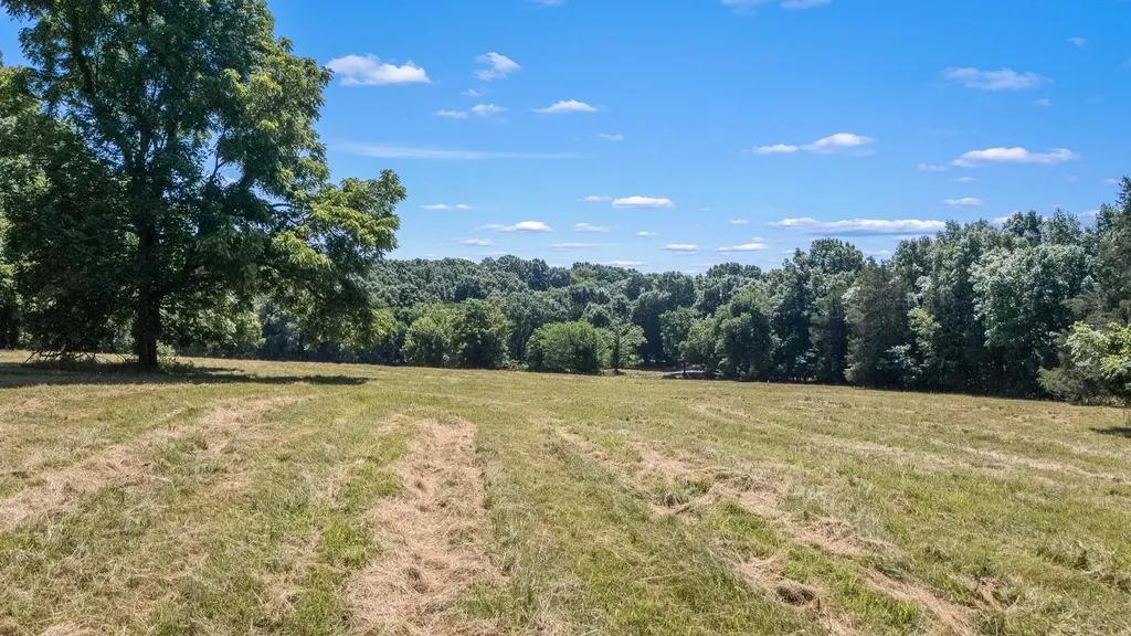 505 Philippi Road Wartrace TN 37183