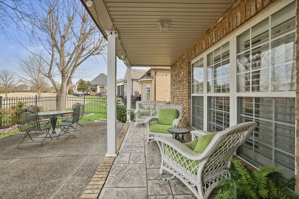 1148 Fairvue Village Lane Gallatin TN 37066