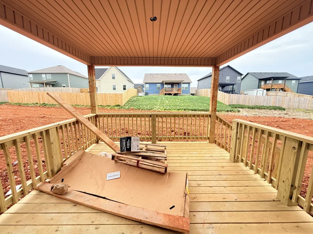 367 Cardinal Creek Clarksville TN 37040