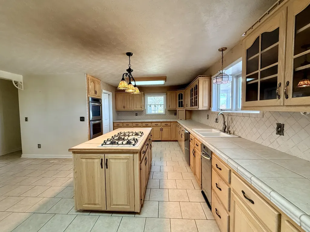 1585 Jones Creek Road Dickson TN 37055