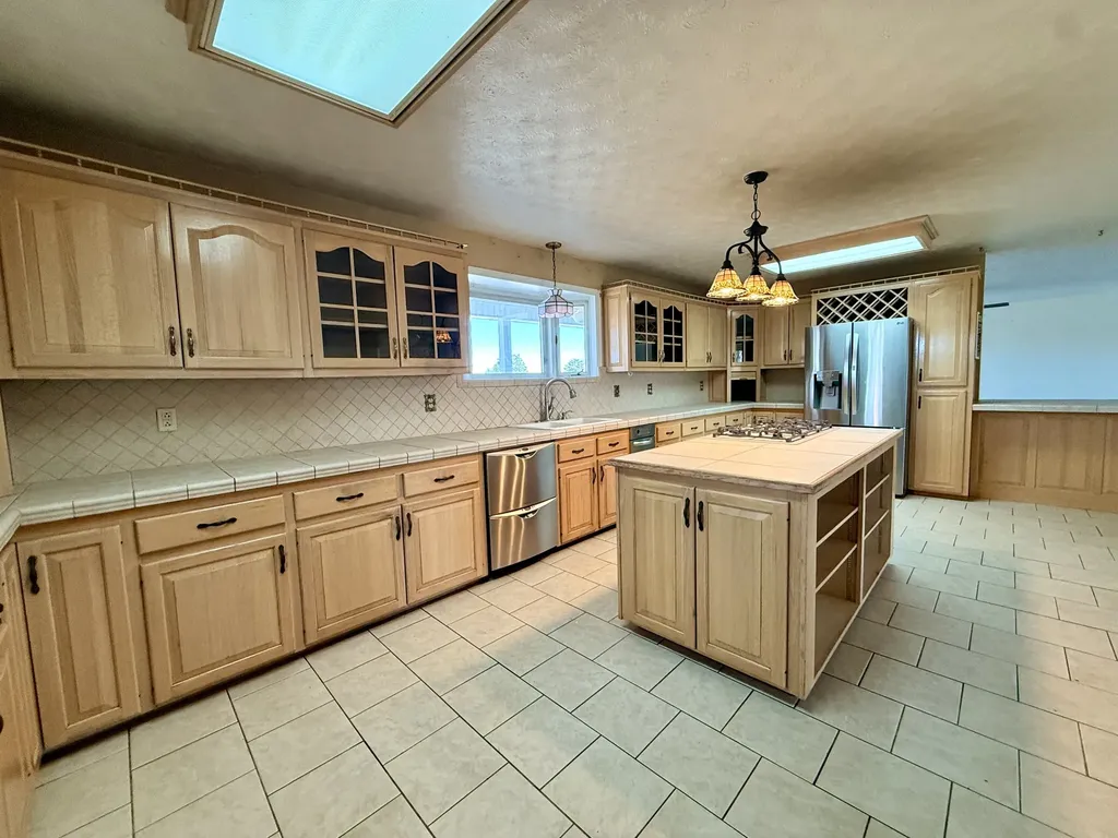 1585 Jones Creek Road Dickson TN 37055
