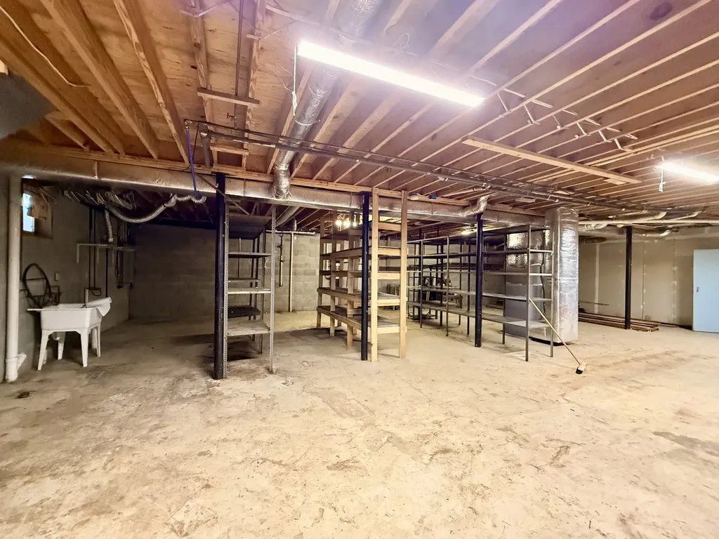 1585 Jones Creek Road Dickson TN 37055