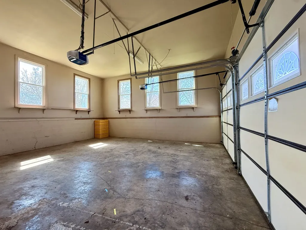 1585 Jones Creek Road Dickson TN 37055
