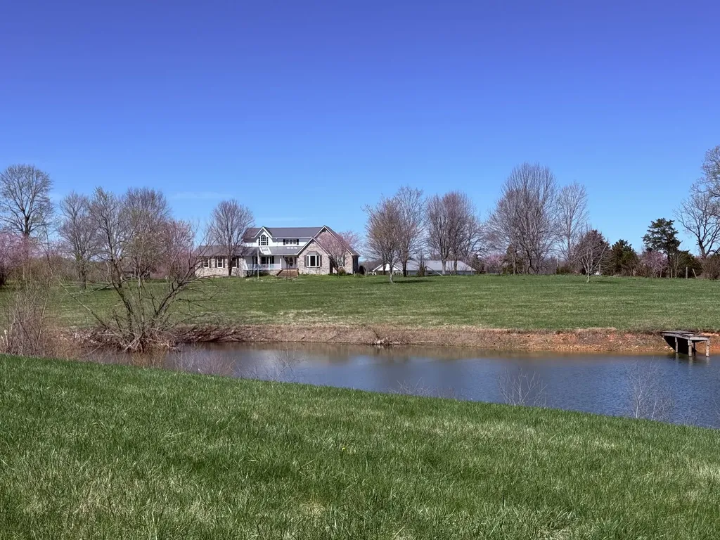 1585 Jones Creek Road Dickson TN 37055