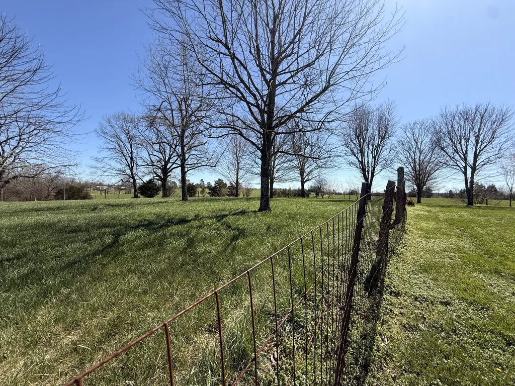 1585 Jones Creek Road Dickson TN 37055